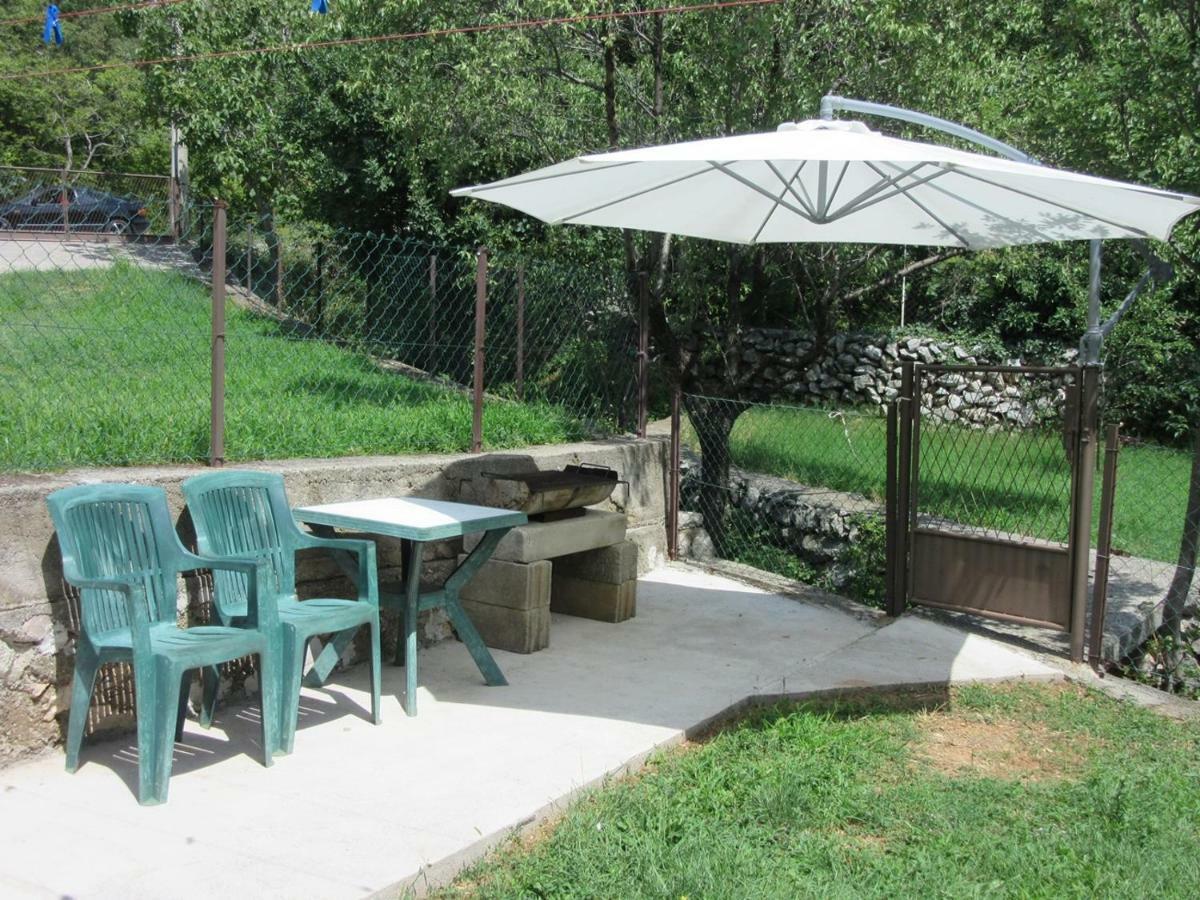 Apartmani Gracijela Karlobag Exterior photo